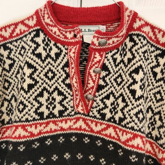 L.L. Bean Black White Red Snowflake Sweater Size S - Picture 2 of 6